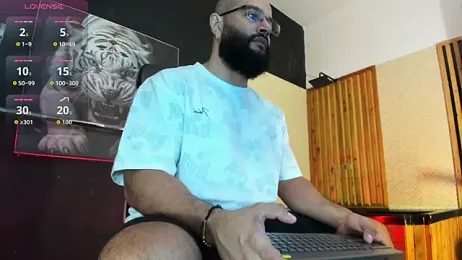 Luke__09 webcam model stream image