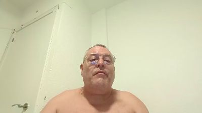 antonio222324 webcam cam4 model stream image