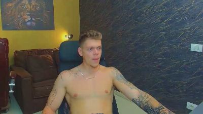 NicoTroy webcam model stream image
