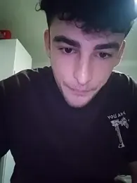 Yasinyasin7 webcam model stream image