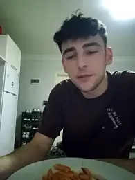 Yasinyasin7 webcam model stream image