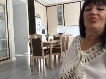 mmiissiiss1 webcam bongacams model stream image