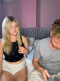 NickyGold_Official webcam model stream image