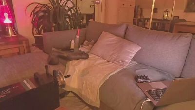 Der7tePlanet webcam model stream image