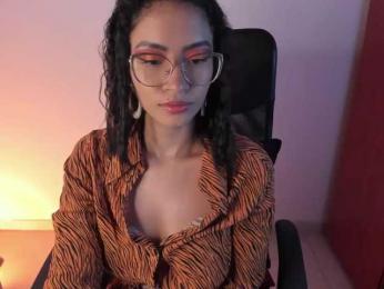 PaulinaBelush webcam model stream image
