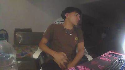 Kettitta webcam model stream image