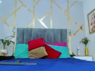 carolinee-torres webcam model stream image