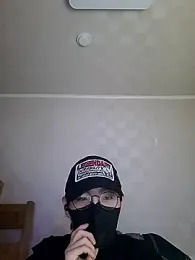 TYYUIOE3 webcam model stream image