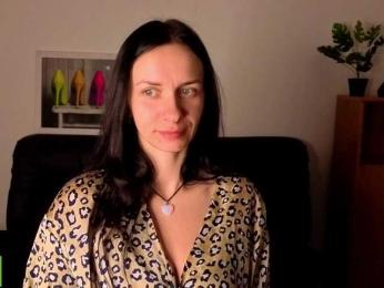 Annakillkiss webcam bongacams model stream image