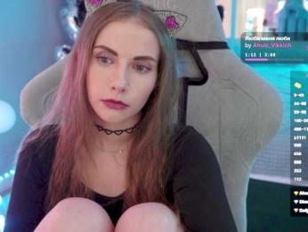 VikkiExtraCheese webcam bongacams model stream image