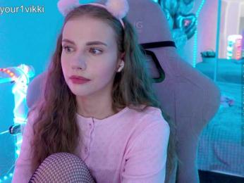 VikkiExtraCheese webcam bongacams model stream image