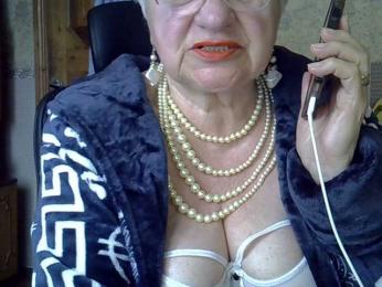 SweetCherry00 webcam model stream image