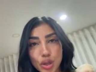 victoriabenedetti2 webcam camsoda model stream image