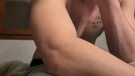 Lucas328706 webcam model stream image