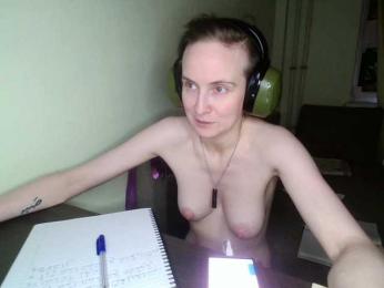 Magretta_Dering webcam model stream image