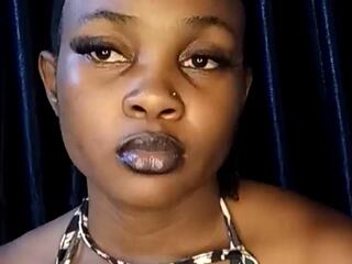 Evelyn Latson webcam model stream image