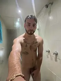 MattDevon webcam model stream image