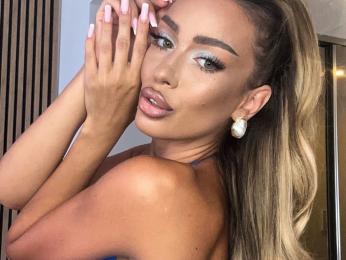 ArianaKroft webcam model stream image