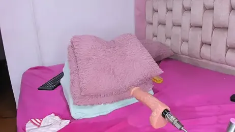 Roxy-Smith webcam model stream image