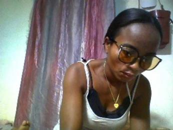 Ashni1 webcam model stream image