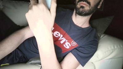 Renezel webcam model stream image