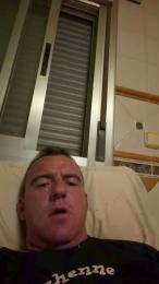 antoniolg3 webcam model stream image