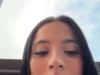 kiraalopez webcam model stream image