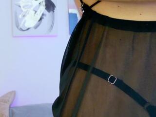 Sara Laurent webcam model stream image