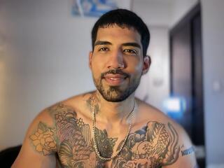 Myke Sthetic webcam model stream image