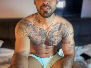 Myke Sthetic webcam model stream image
