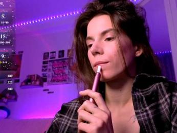 ni_kiss webcam model stream image