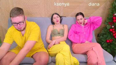 Ksenny webcam cam4 model stream image