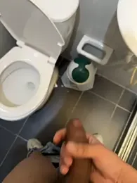 Mr_Yonder webcam model stream image