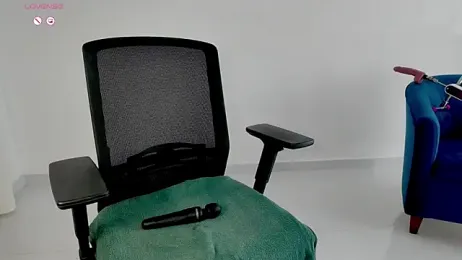 _neesha_414_ webcam stripchat model stream image