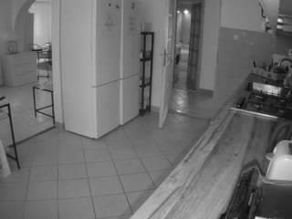 voyeurcam-julmodels-kitchen webcam model stream image