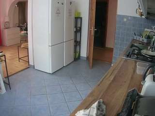 voyeurcam-julmodels-kitchen webcam model stream image