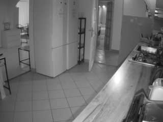 voyeurcam-julmodels-kitchen webcam model stream image