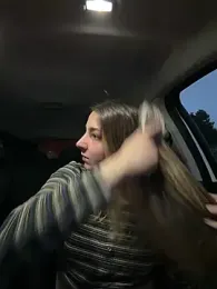 DoriDelux66 webcam stripchat model stream image