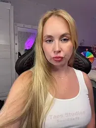 Kitty_Ricky webcam model stream image