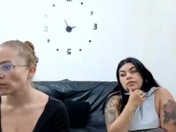 emilyriskhot webcam model stream image