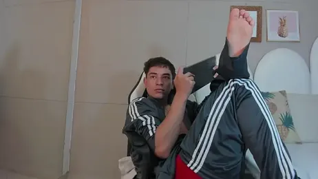 Thiago_2003_ webcam model stream image