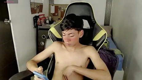 Liarr_ webcam model stream image