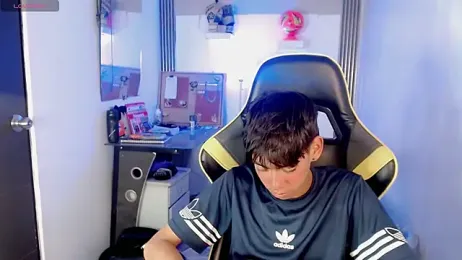 Liarr_ webcam model stream image