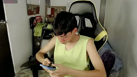 Liarr_ webcam model stream image