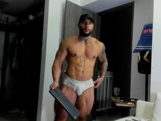 Andrew Johnsonn webcam flirt4free model stream image