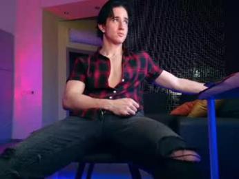 christianlevine_ webcam model stream image