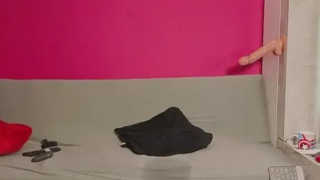 Young_Strawberryy webcam stripchat model stream image