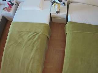 voyeurcam-julmodels-bed-5 webcam model stream image