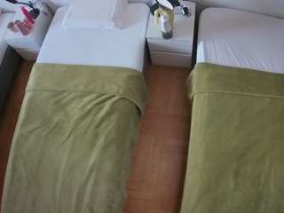 voyeurcam-julmodels-bed-5 webcam camsoda model stream image