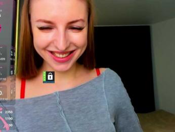 PinkPanterka webcam model stream image